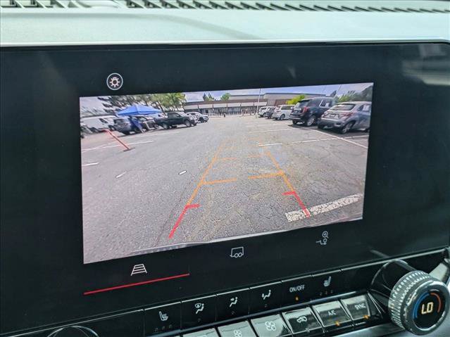 Used 2024 GMC Canyon Elevation w/ Convenience Package AWD/4WD image 14