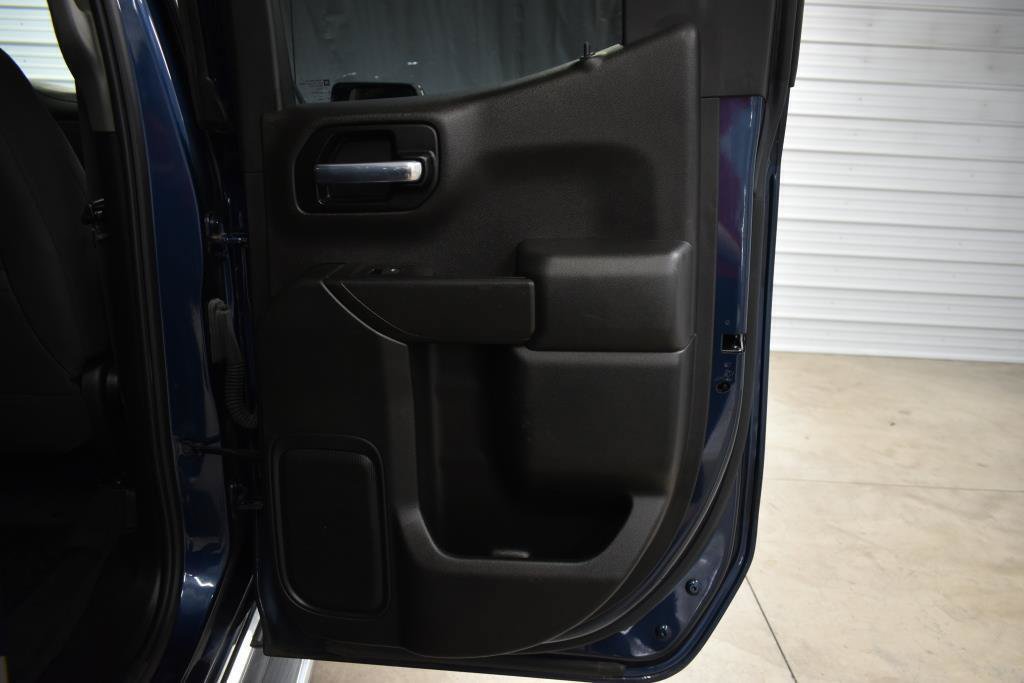 Used 2020 Chevrolet Silverado 1500 LT w/ All-Star Edition AWD/4WD image 16