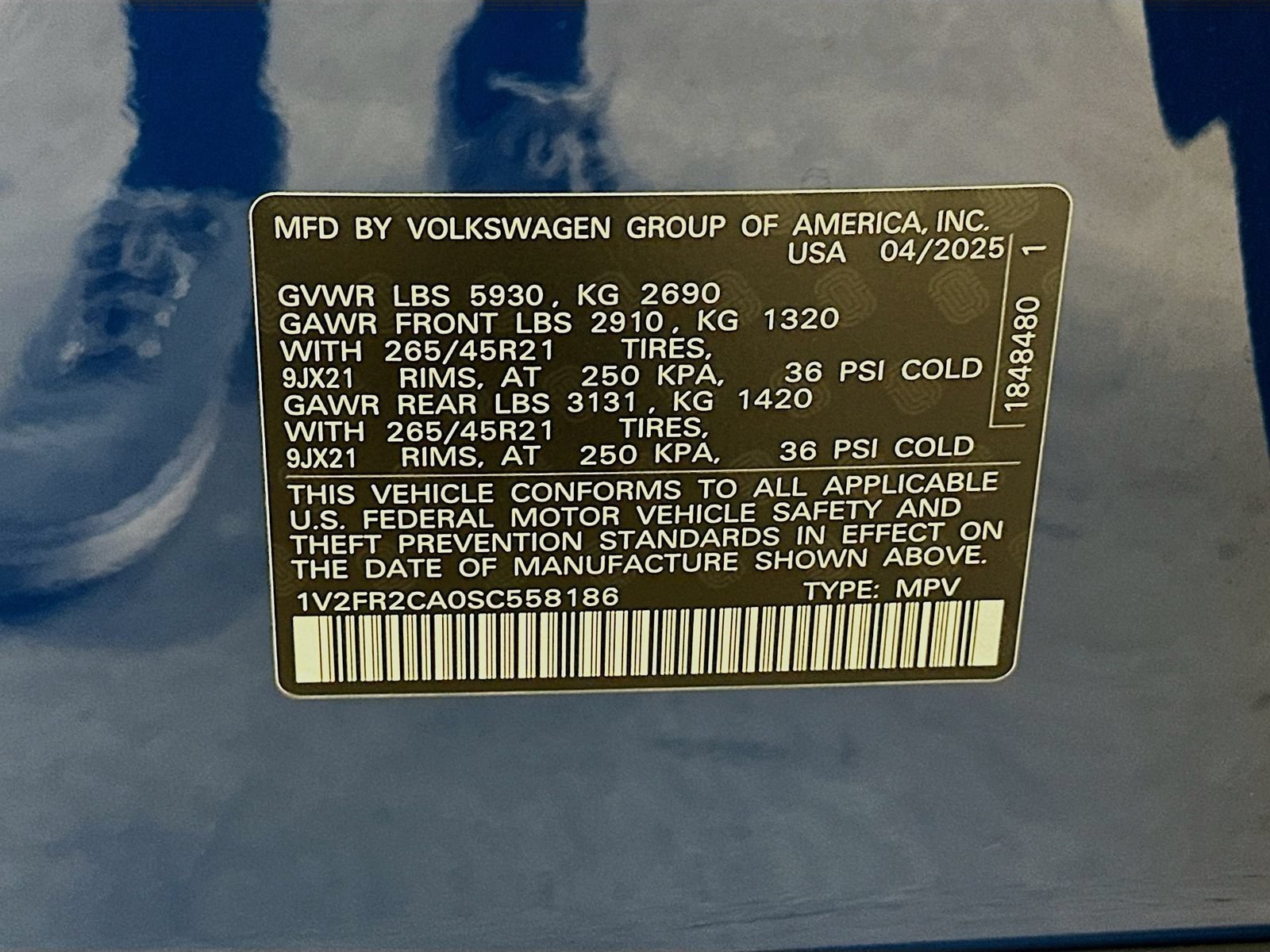 Used 2025 Volkswagen Atlas SEL Premium R-Line AWD/4WD image 50