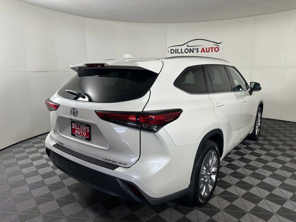 Used 2020 Toyota Highlander Limited image 9