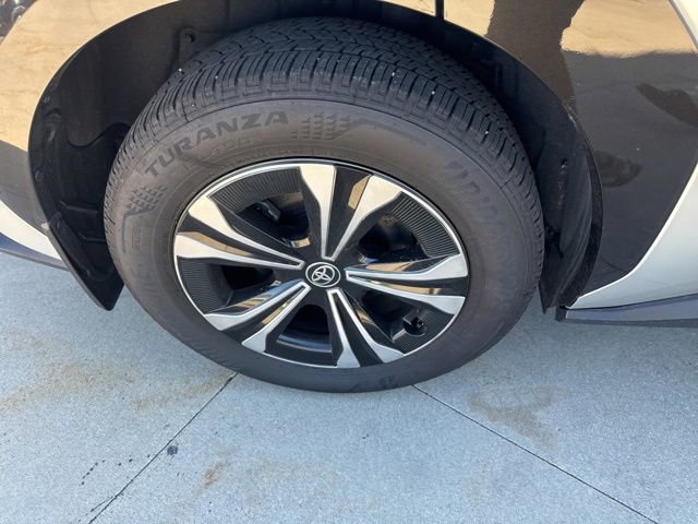 Used 2025 Toyota bZ4X AWD w/ Weather Package image 10