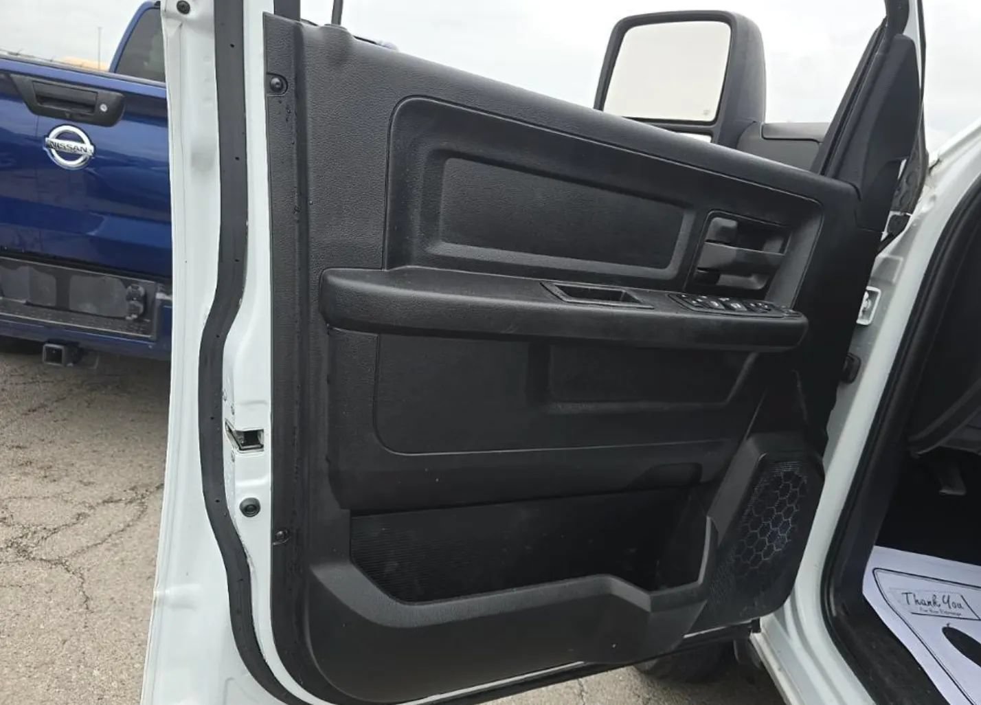 Used 2024 RAM 3500 Tradesman w/ Chrome Appearance Group AWD/4WD image 6