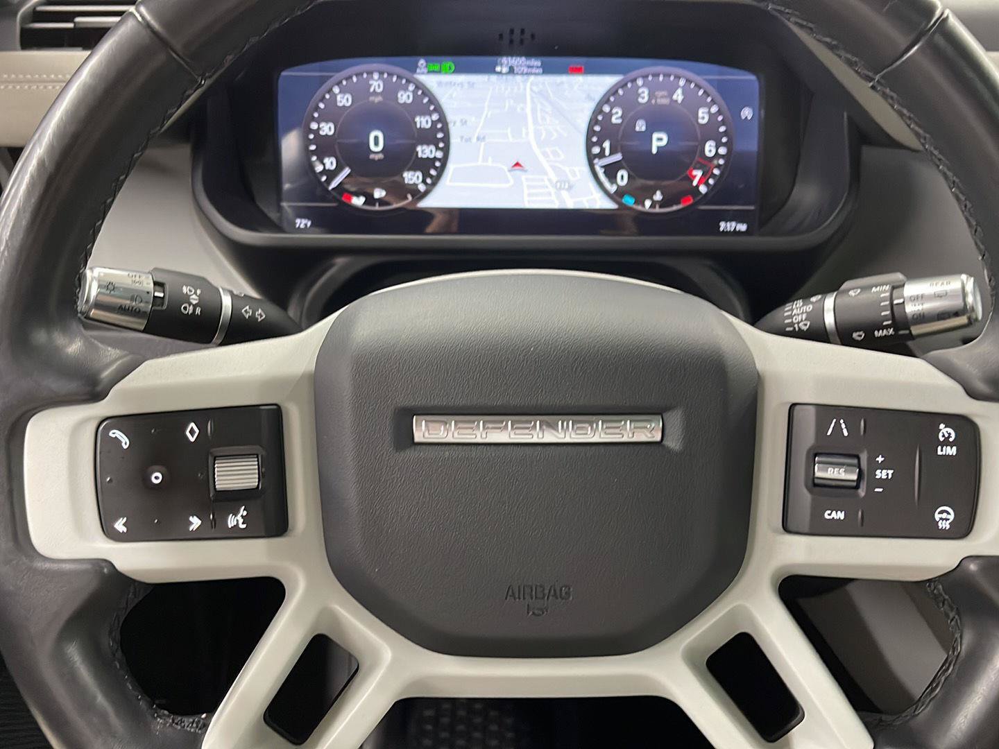 Used 2020 Land Rover Defender 110 S AWD/4WD image 13