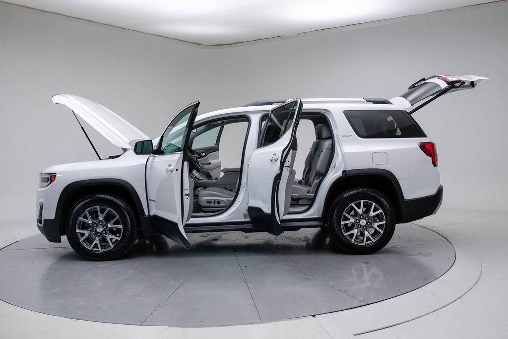Used 2023 GMC Acadia SLT w/ Preferred Package image 18
