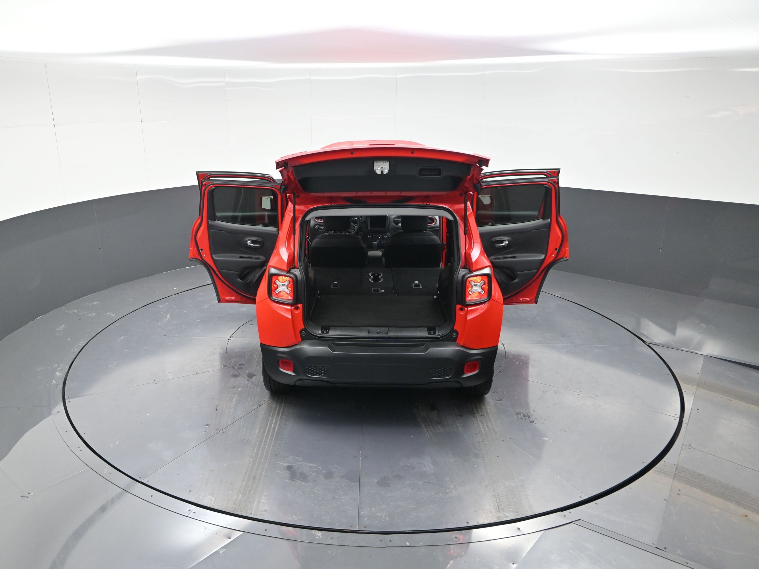 Used 2022 Jeep Renegade Latitude w/ Convenience Group image 13