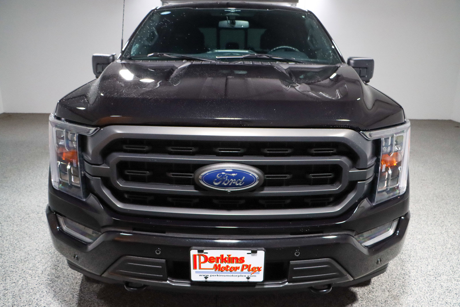 Used 2023 Ford F150 XLT w/ Equipment Group 302A High AWD/4WD image 4