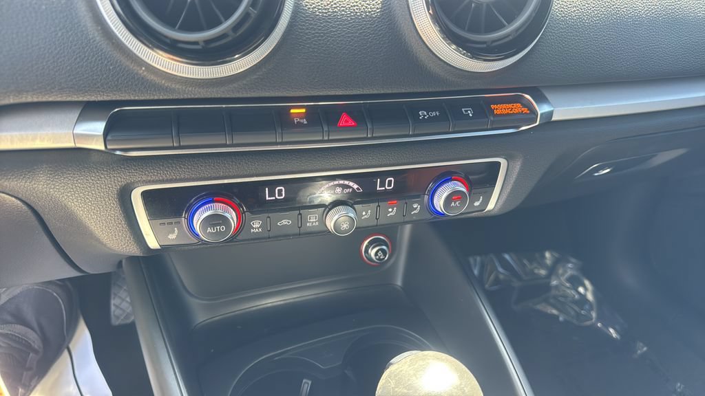 Used 2016 Audi A3 1.8T Premium FWD image 28