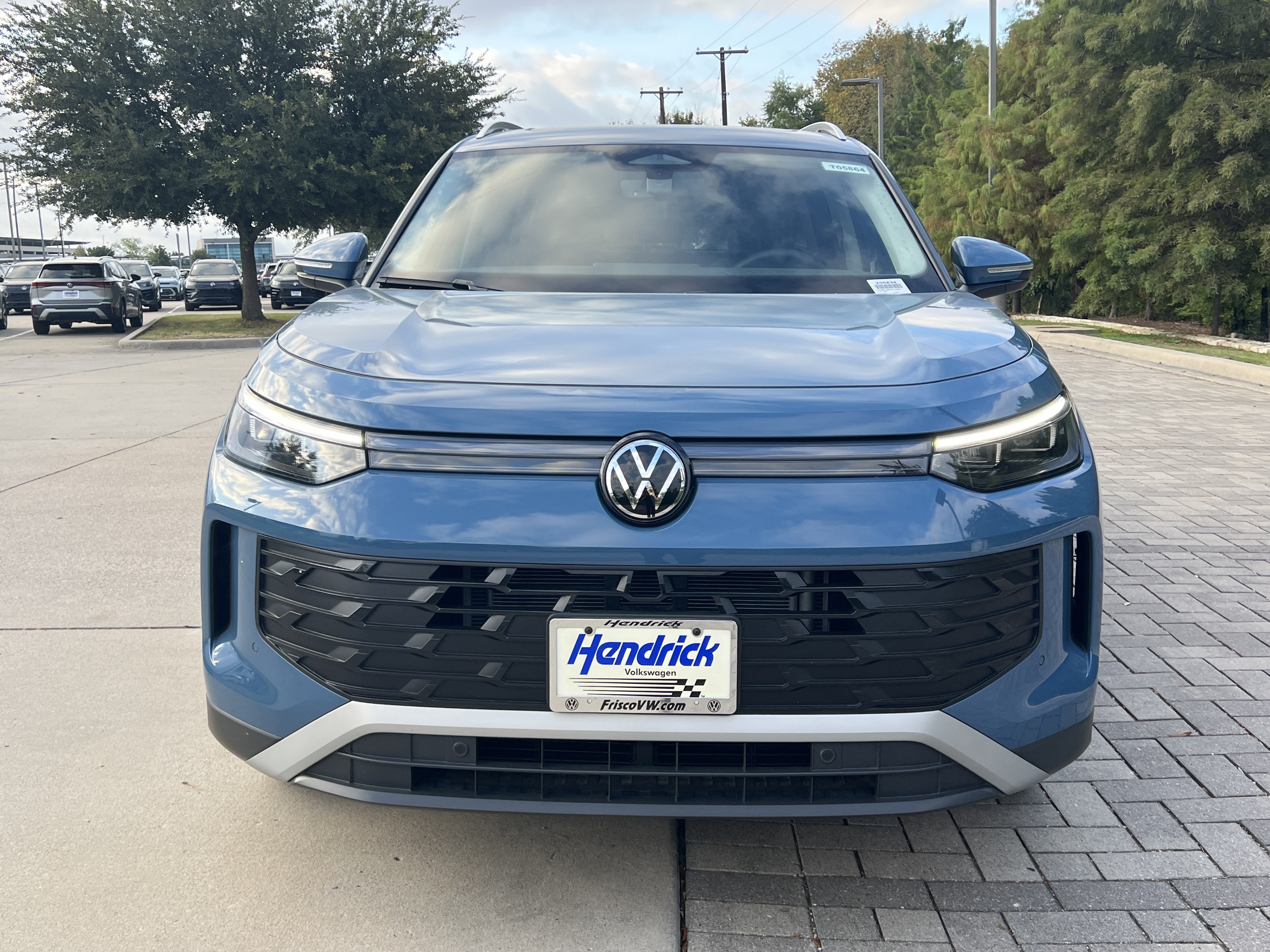 Certified 2026 Volkswagen Tiguan SE AWD/4WD image 3