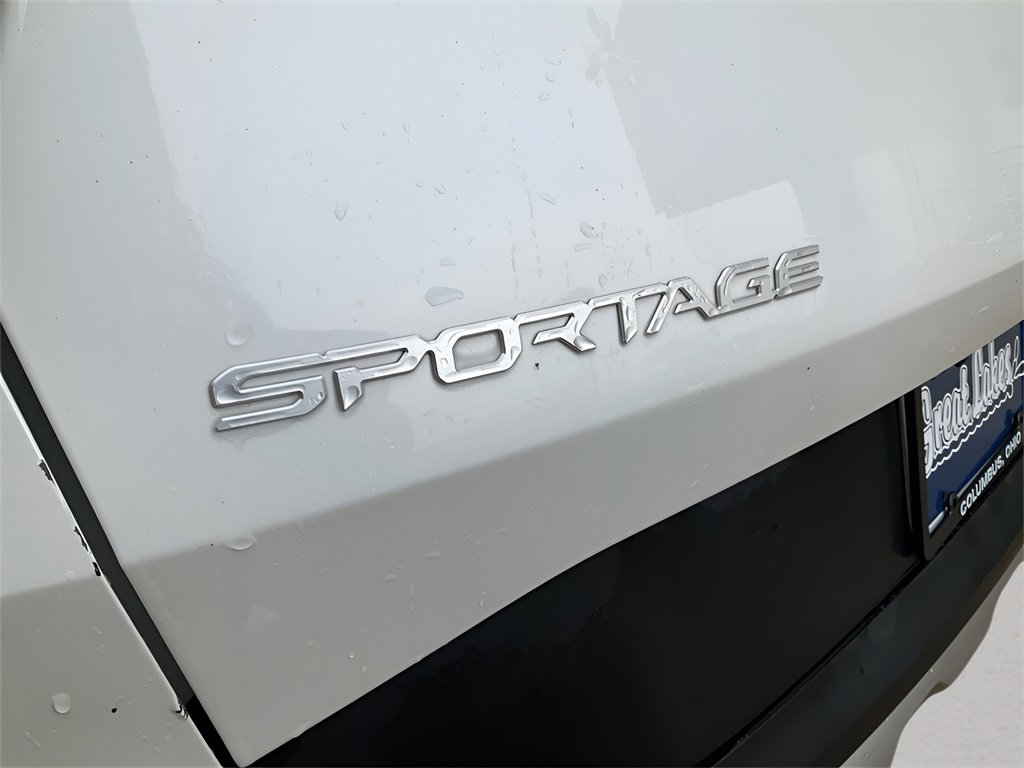 Used 2024 Kia Sportage LX image 10