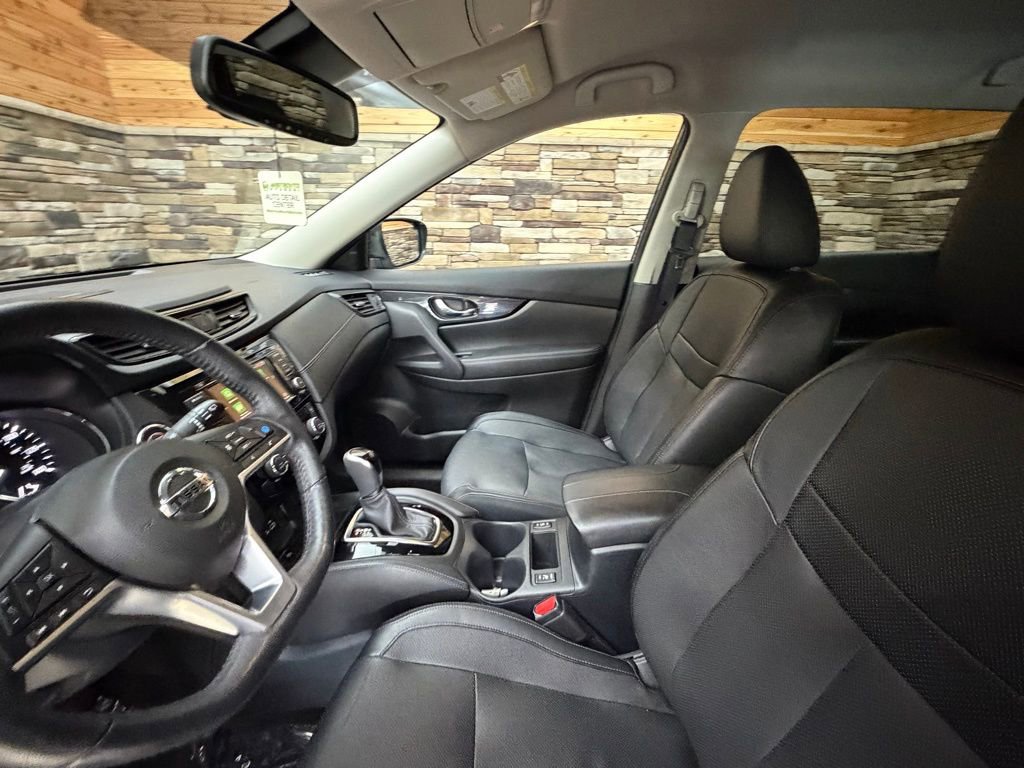 Used 2019 Nissan Rogue SL image 11
