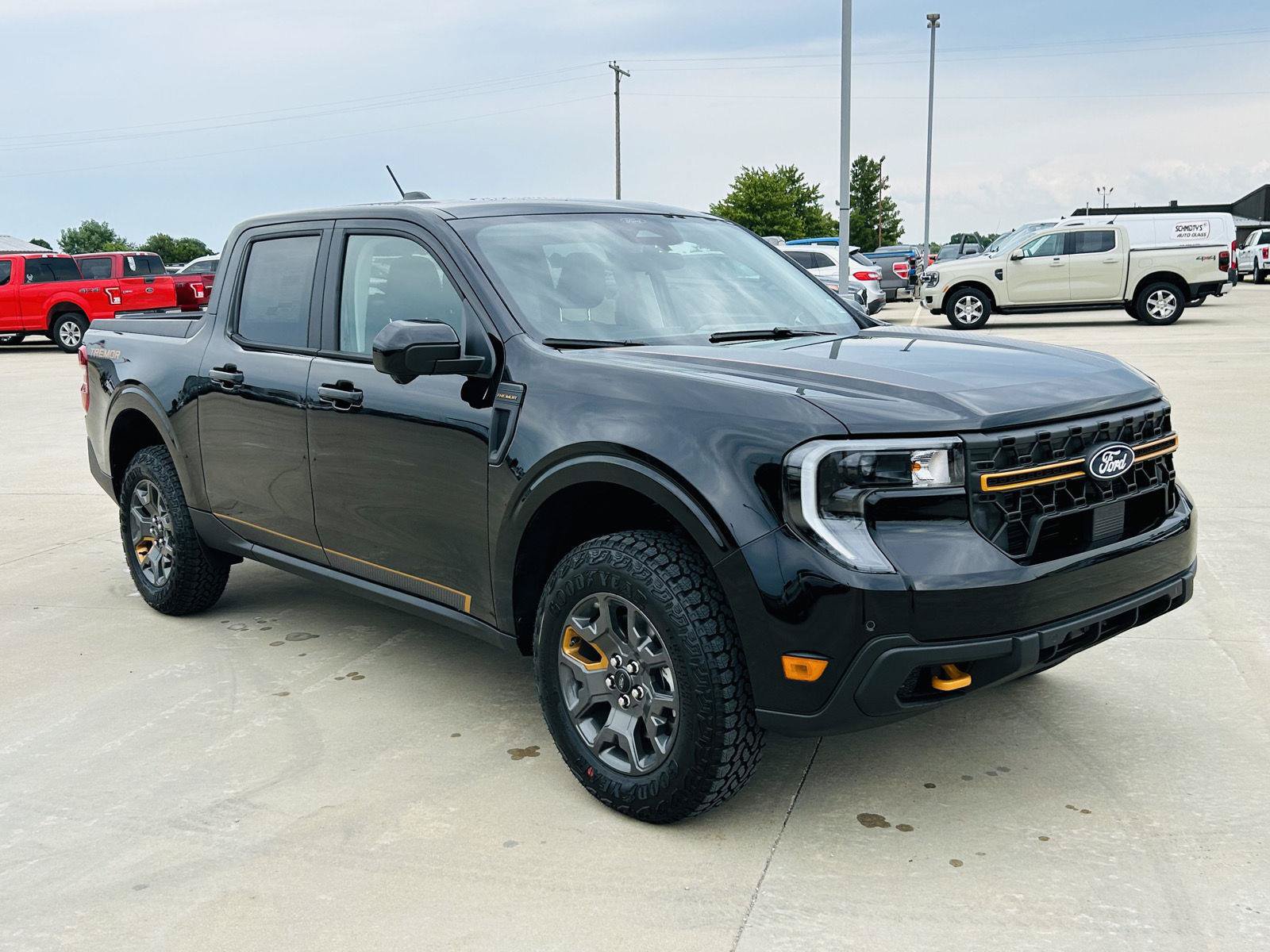 New 2026 Ford Maverick Tremor AWD/4WD image 2