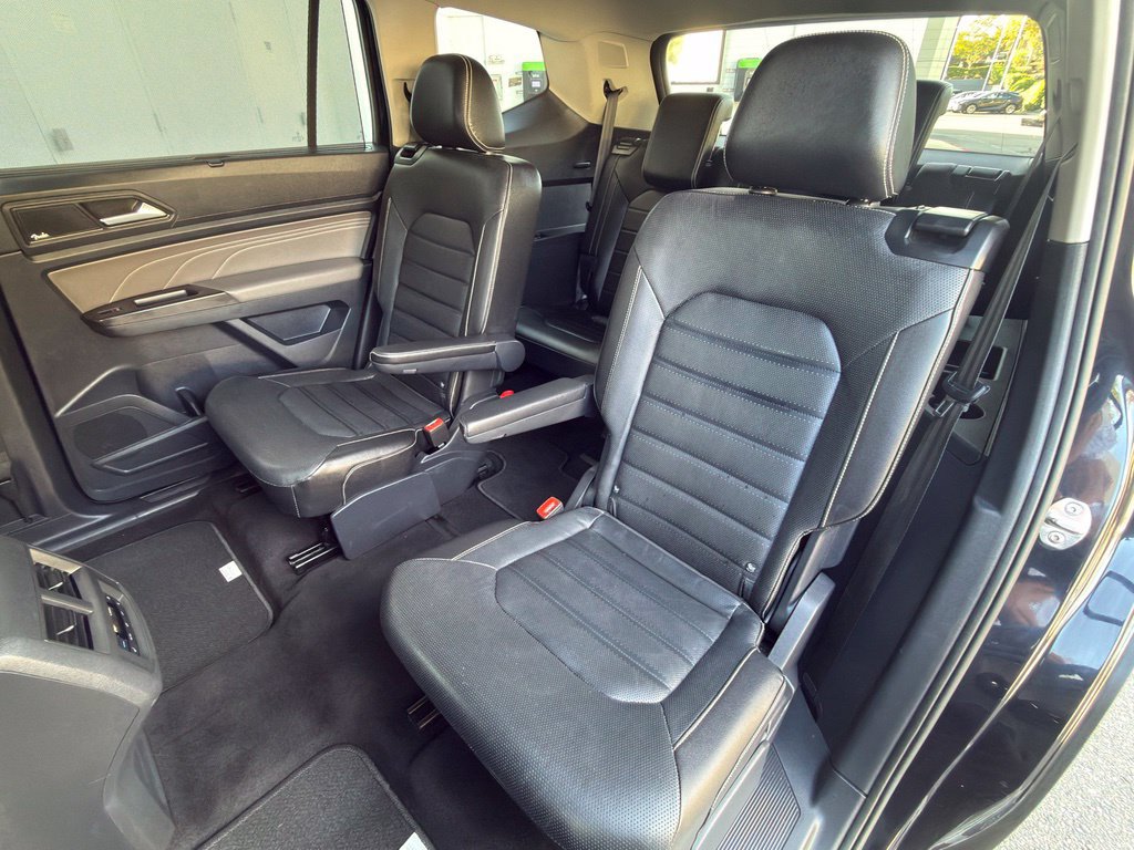 Used 2022 Volkswagen Atlas SEL Premium AWD/4WD image 24