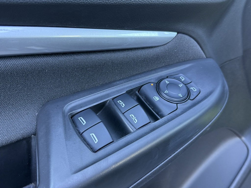 Used 2023 Chevrolet Bolt EUV LT image 25