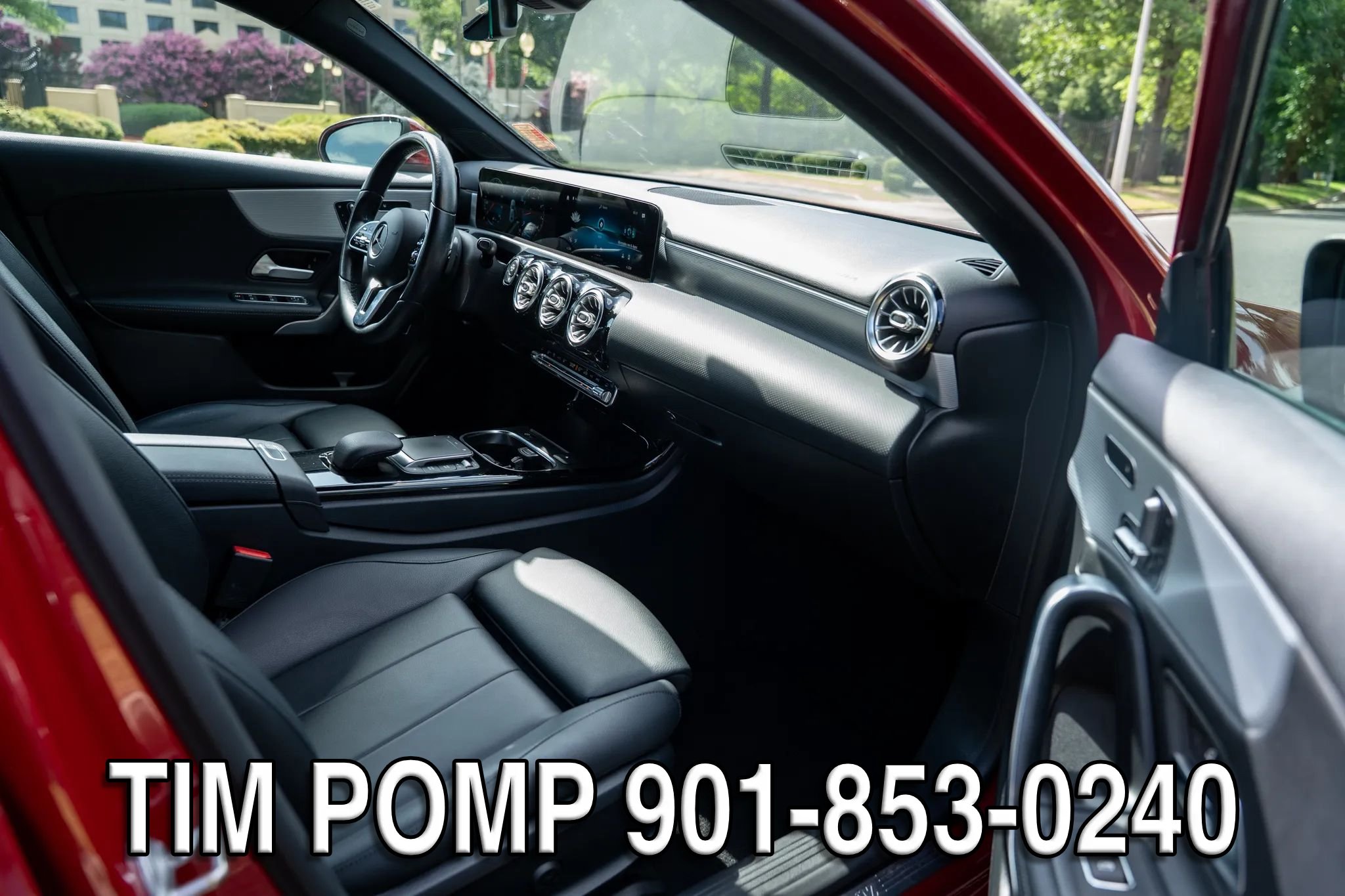 Used 2021 Mercedes-Benz A 220 w/ Premium Package image 17