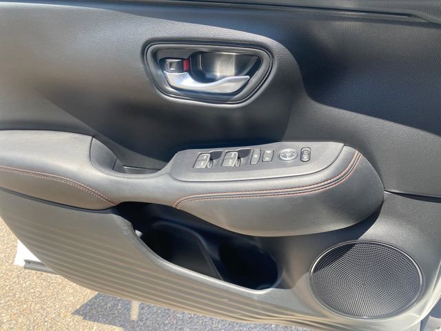 Used 2025 Honda HR-V Sport image 13