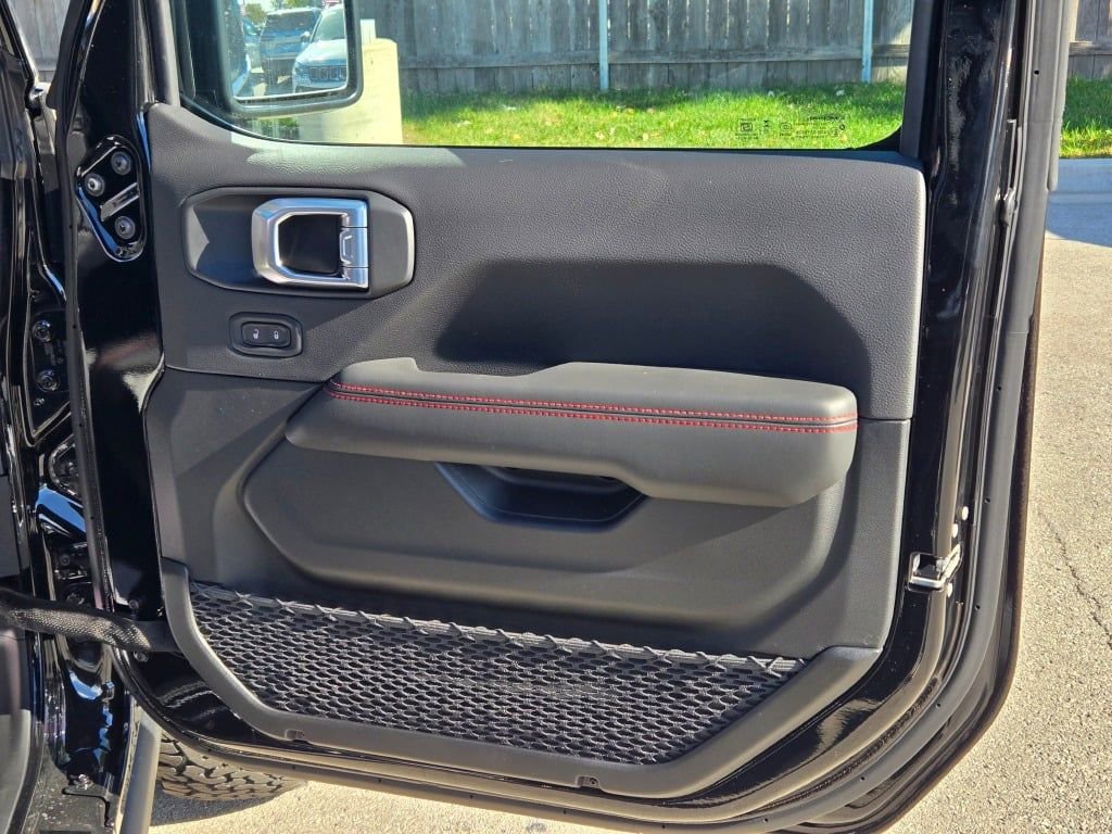 New 2026 Jeep Wrangler Unlimited Rubicon image 4