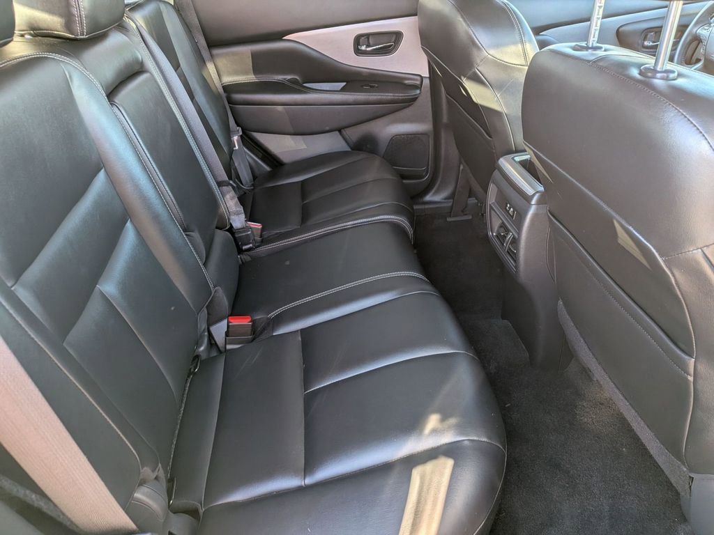 Used 2023 Nissan Murano SV AWD/4WD image 34