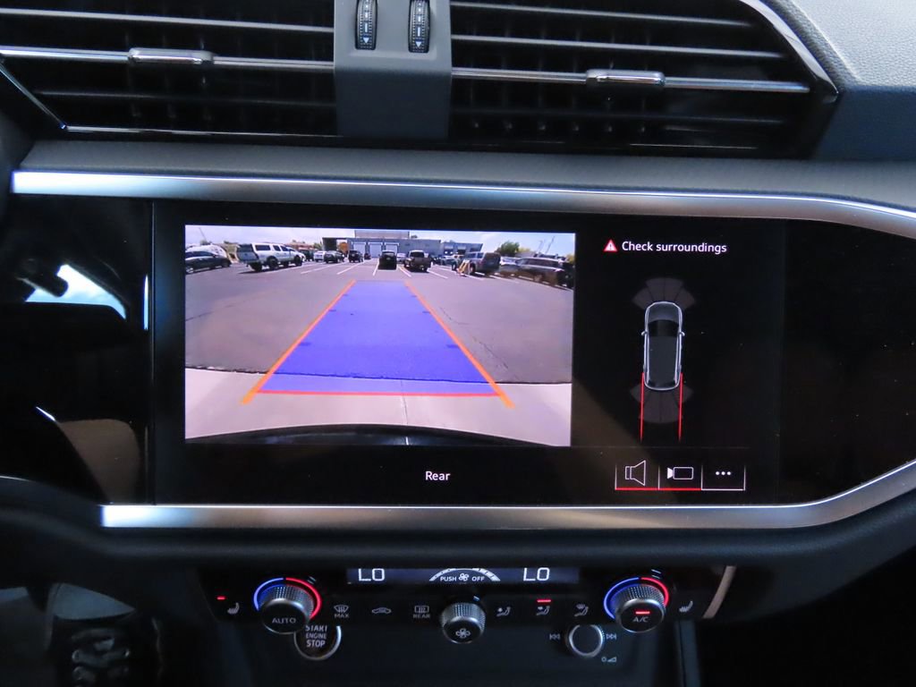 Certified 2025 Audi Q3 2.0T Premium w/ Convenience Package image 15