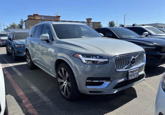 Used 2024 Volvo XC90 T8 Ultimate w/ Lounge Package AWD/4WD image 8