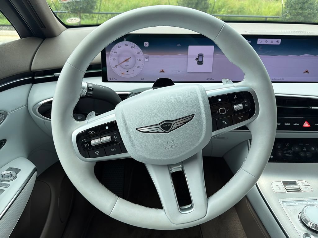 Certified 2026 Genesis GV70 2.5T Advanced AWD/4WD image 14