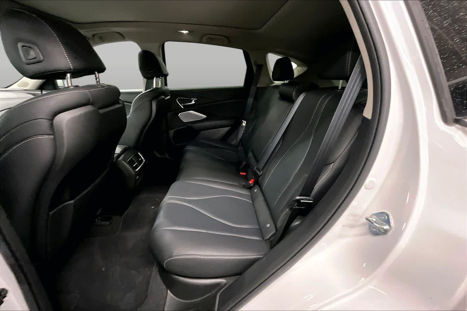 Used 2023 Acura RDX w/ Technology Package FWD image 18
