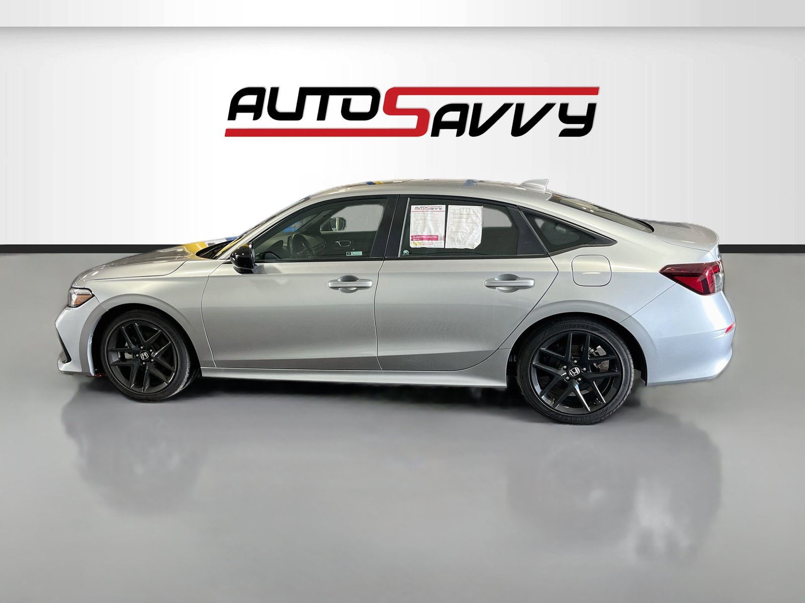 Used 2026 Honda Civic FWD Hybrid Sedan image 4