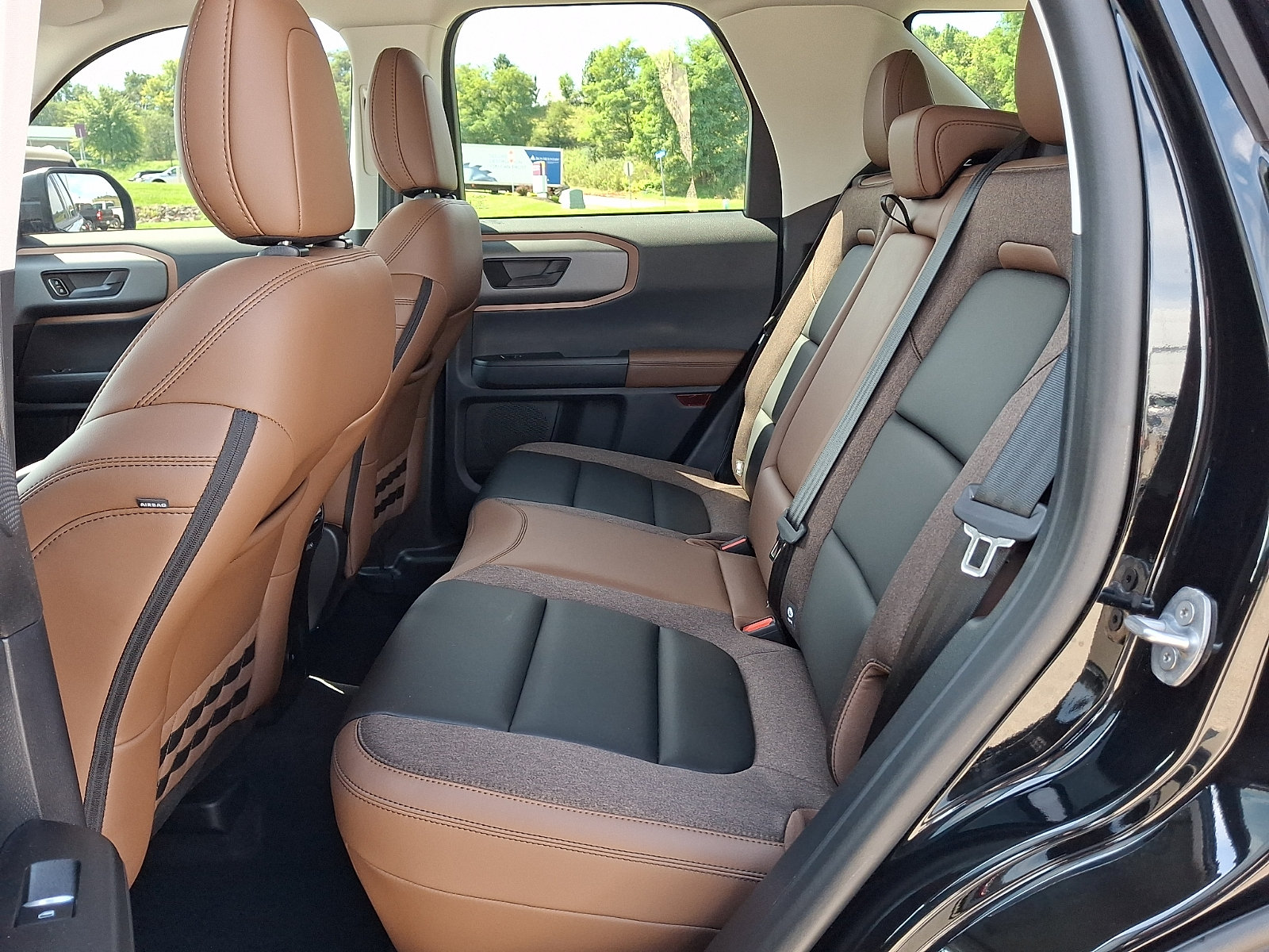 Used 2025 Ford Bronco Sport Outer Banks w/ Outer Banks Tech Package+ AWD/4WD image 10
