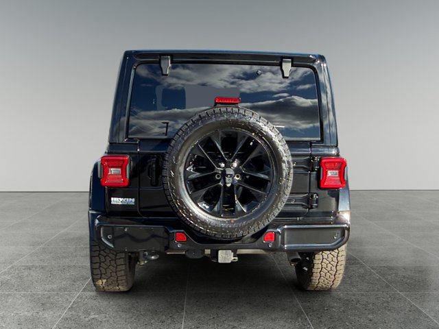 Used 2021 Jeep Wrangler Unlimited Sahara AWD/4WD image 5