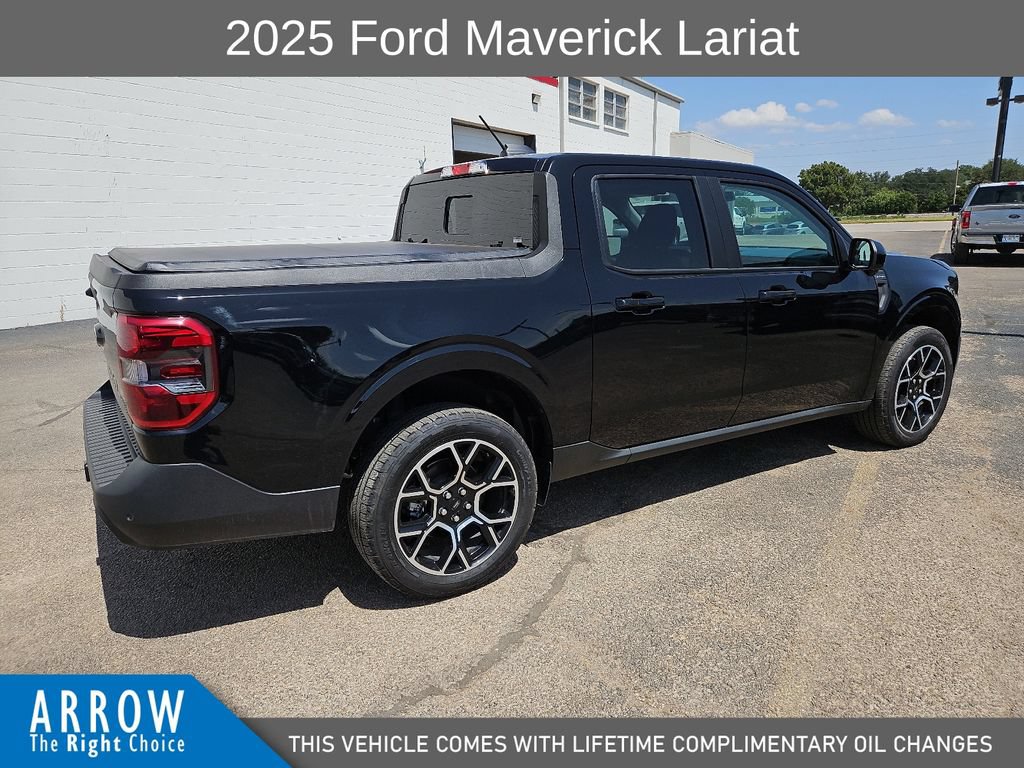 Used 2025 Ford Maverick Lariat w/ 4K Tow Package AWD/4WD image 13