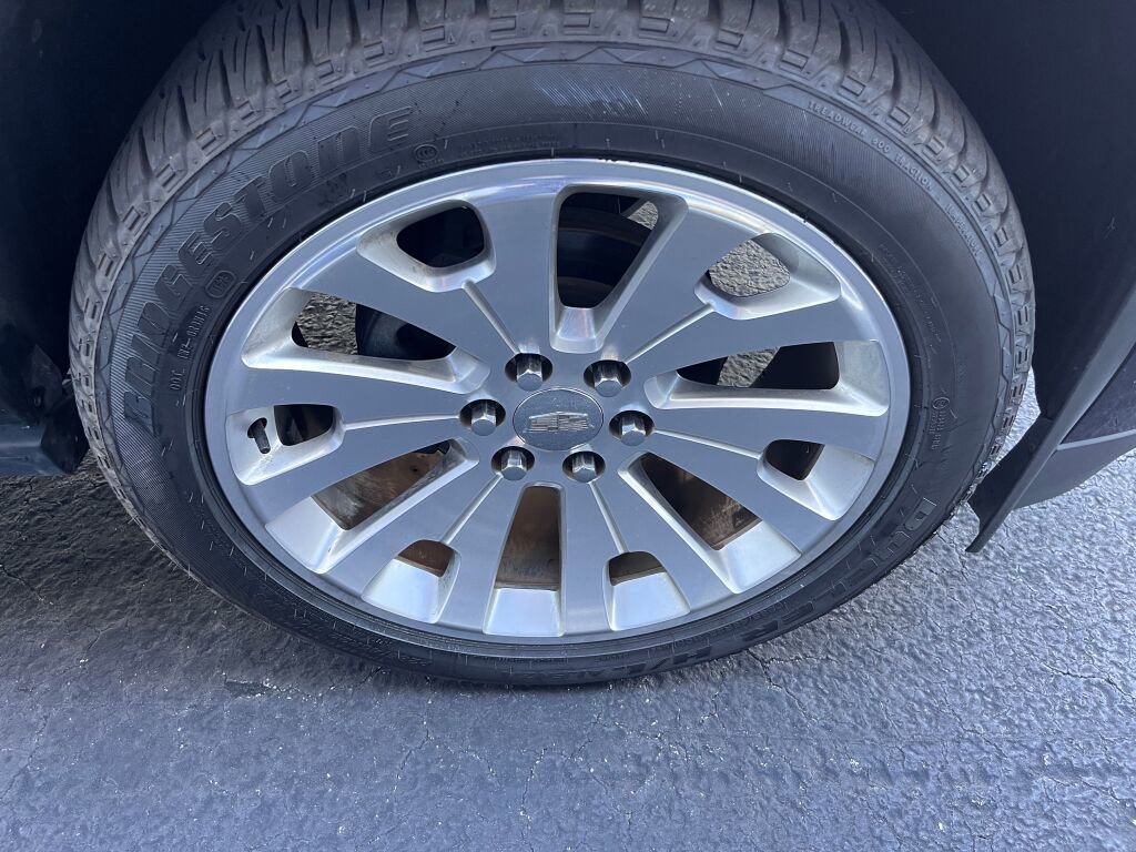 Used 2019 Cadillac Escalade ESV Premium Luxury image 37