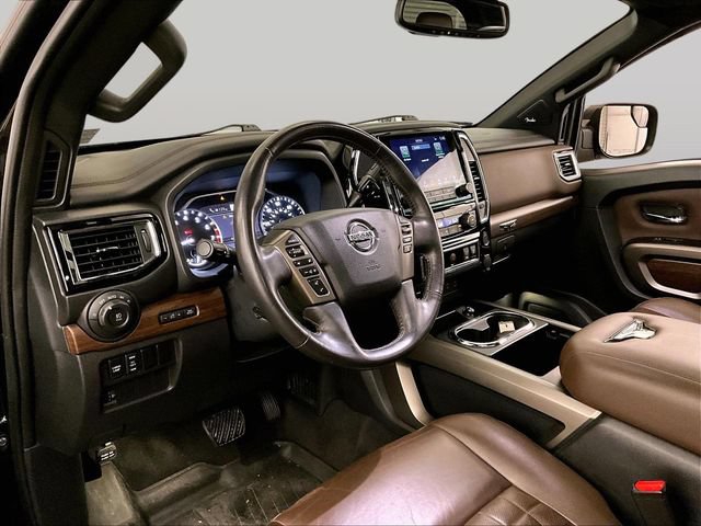 Used 2022 Nissan Titan Platinum Reserve w/ Moonroof Package AWD/4WD image 12