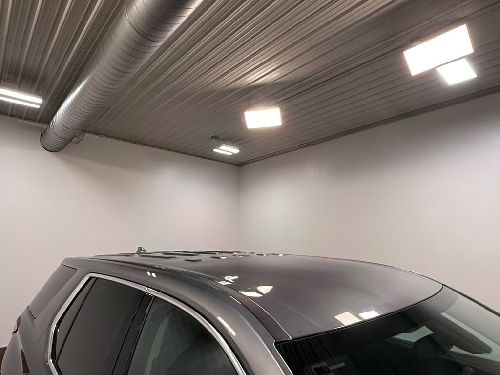 Used 2020 Chevrolet Traverse LS image 45