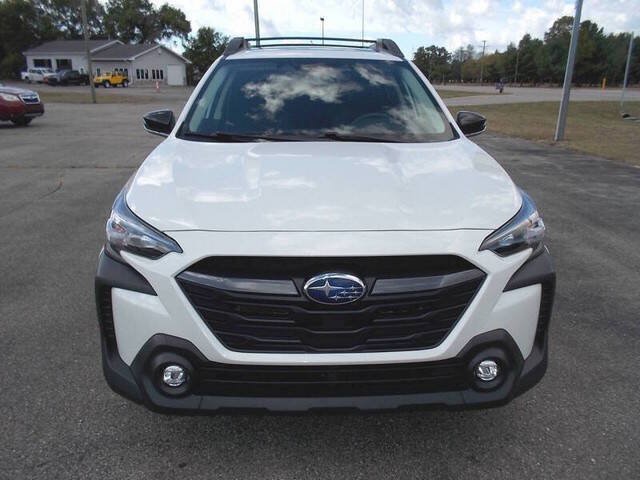 Used 2024 Subaru Outback Premium AWD/4WD image 8