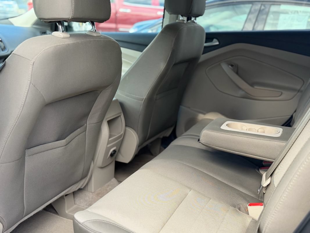 Used 2016 Ford Escape SE AWD/4WD image 24