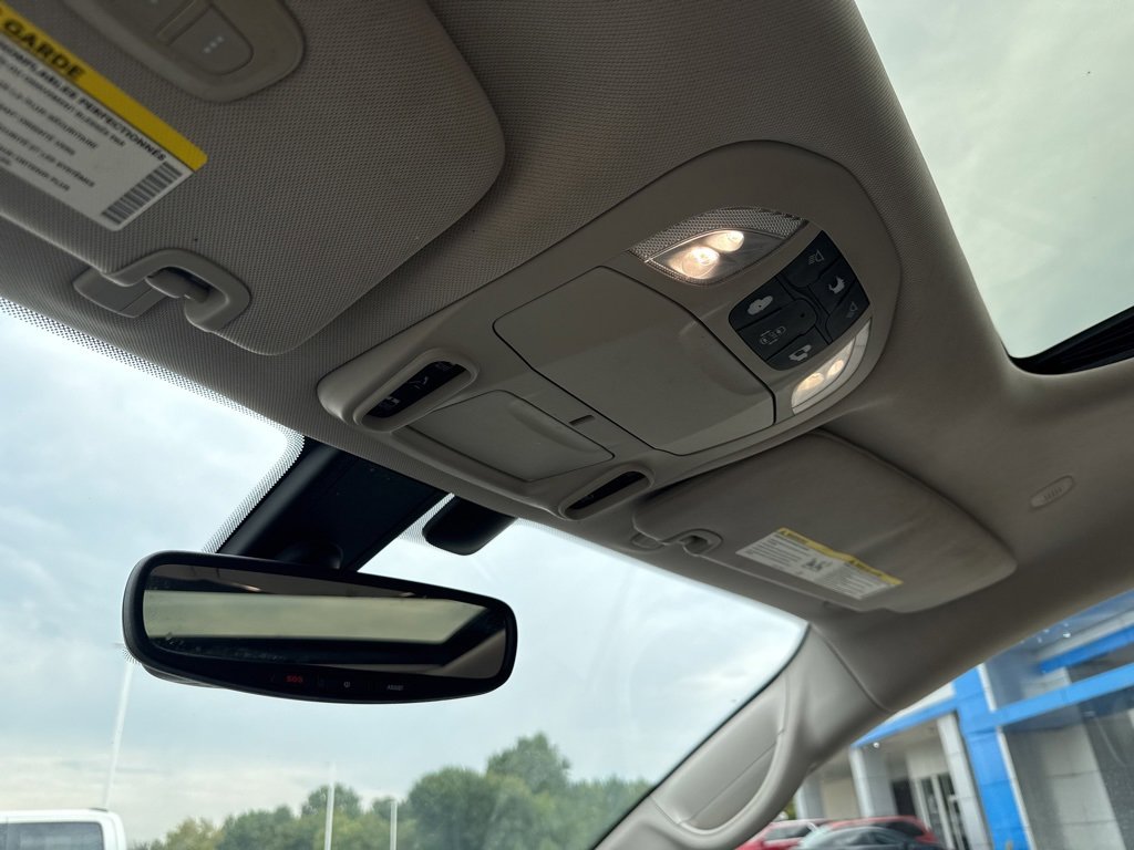 Used 2020 Chrysler Pacifica Limited image 41