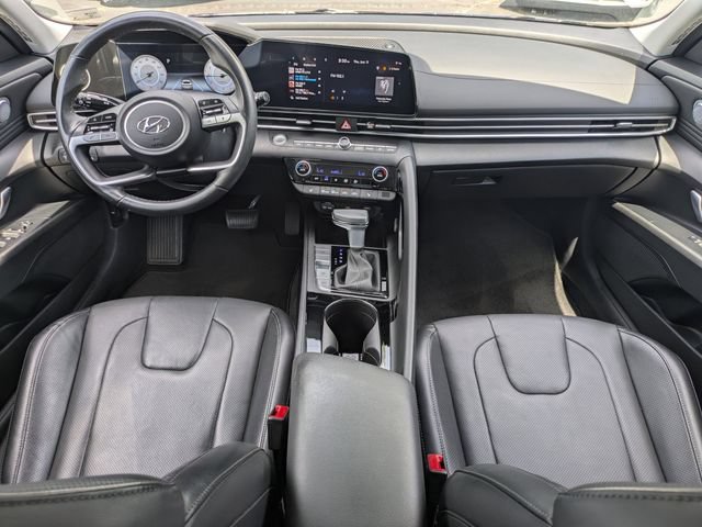 Certified 2023 Hyundai Elantra Limited FWD image 14