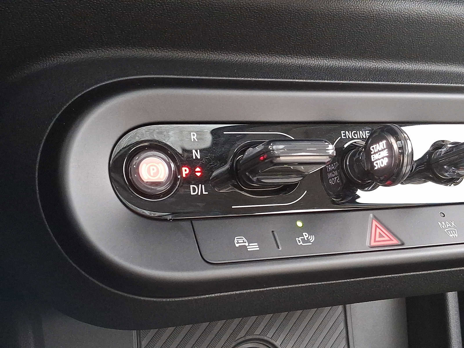 Certified 2025 MINI Cooper S image 13