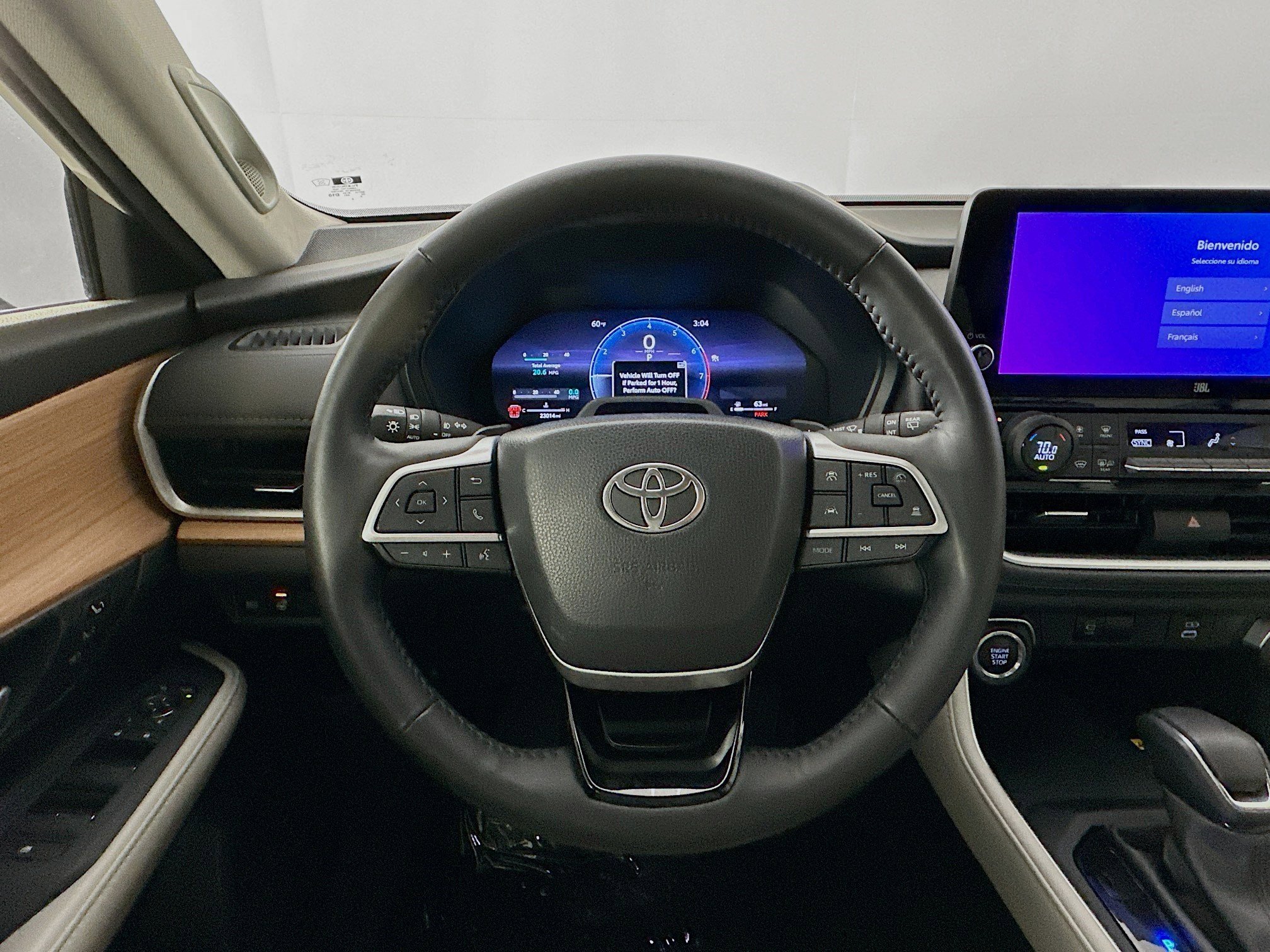 Used 2024 Toyota Grand Highlander AWD image 11