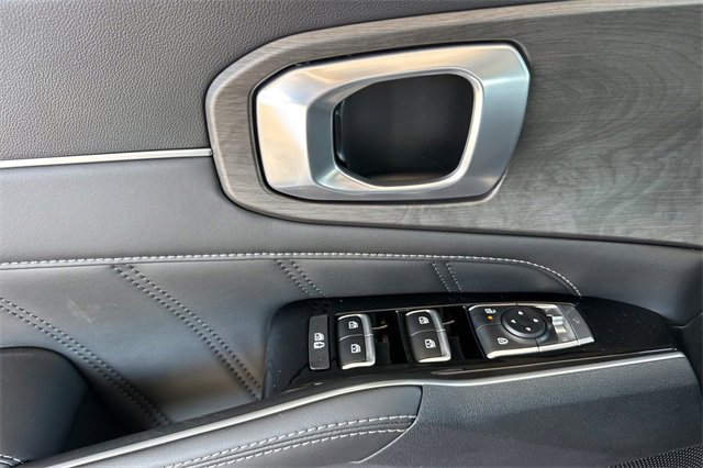 New 2026 Kia Sorento SX image 12