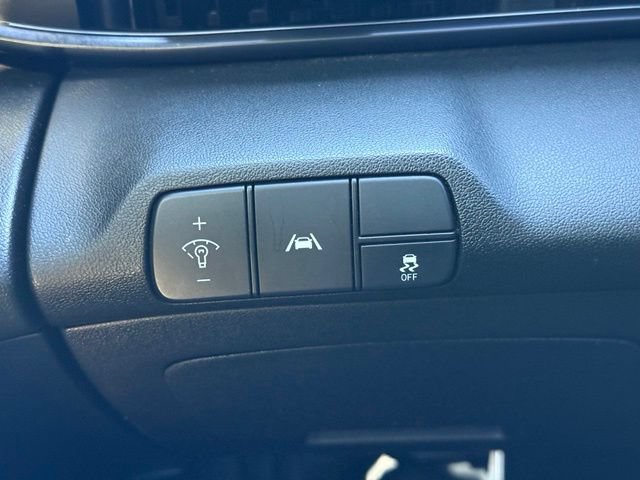 Used 2022 Hyundai Elantra N FWD image 23