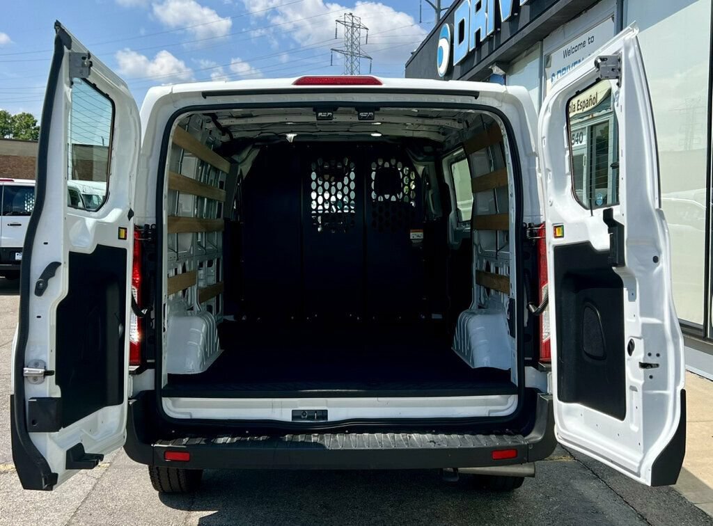 Used 2025 Ford Transit 250 Low Roof w/ Exterior Upgrade Package RWD image 9