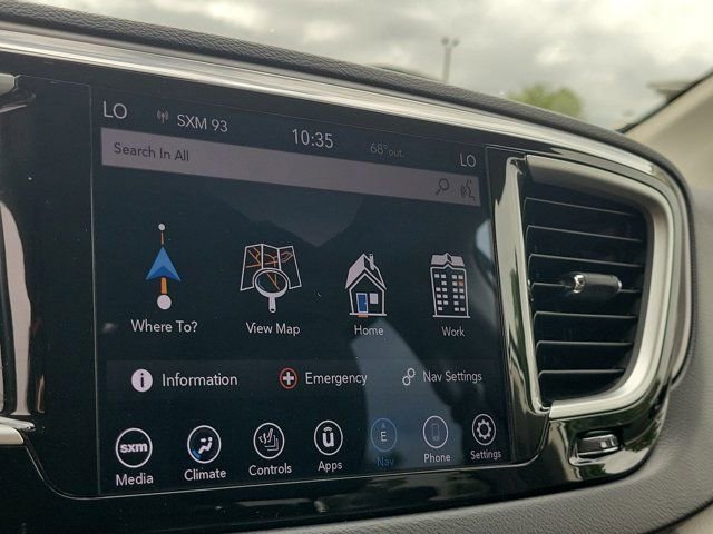 Used 2020 Chrysler Pacifica Touring-L Plus w/ Advanced Safetytec Group image 27
