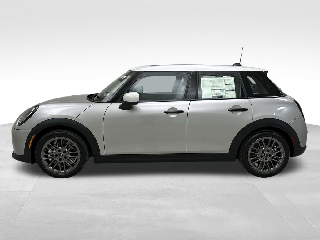 New 2025 MINI Cooper 4-Door Hardtop FWD image 7