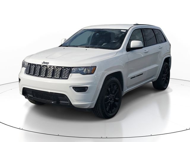 Used 2021 Jeep Grand Cherokee Laredo X AWD/4WD image 2