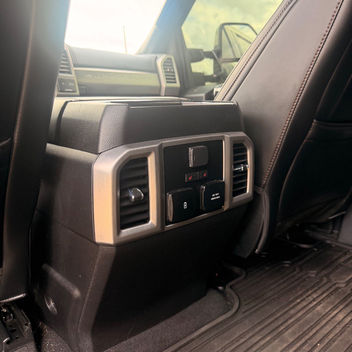 Used 2021 Ford F250 Platinum w/ FX4 Off-Road Package AWD/4WD image 22