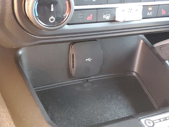Used 2022 Ford Bronco Outer Banks AWD/4WD image 19