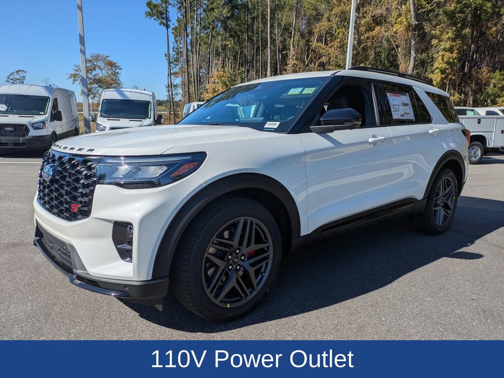 Used 2026 Ford Explorer ST w/ Sun And Sound Package image 8
