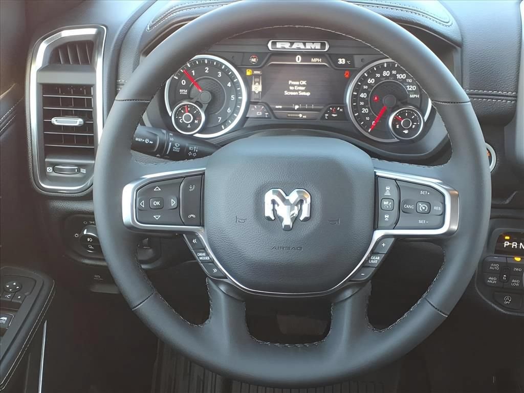 New 2026 RAM 1500 Laramie w/ Sport Appearance Package AWD/4WD image 17