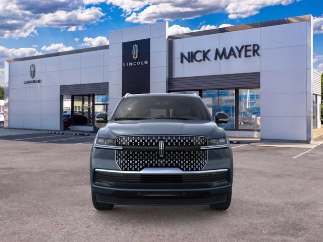 New 2026 Lincoln Navigator L Reserve AWD/4WD image 6