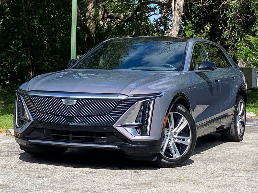 Used 2024 Cadillac Lyriq Tech RWD image 1
